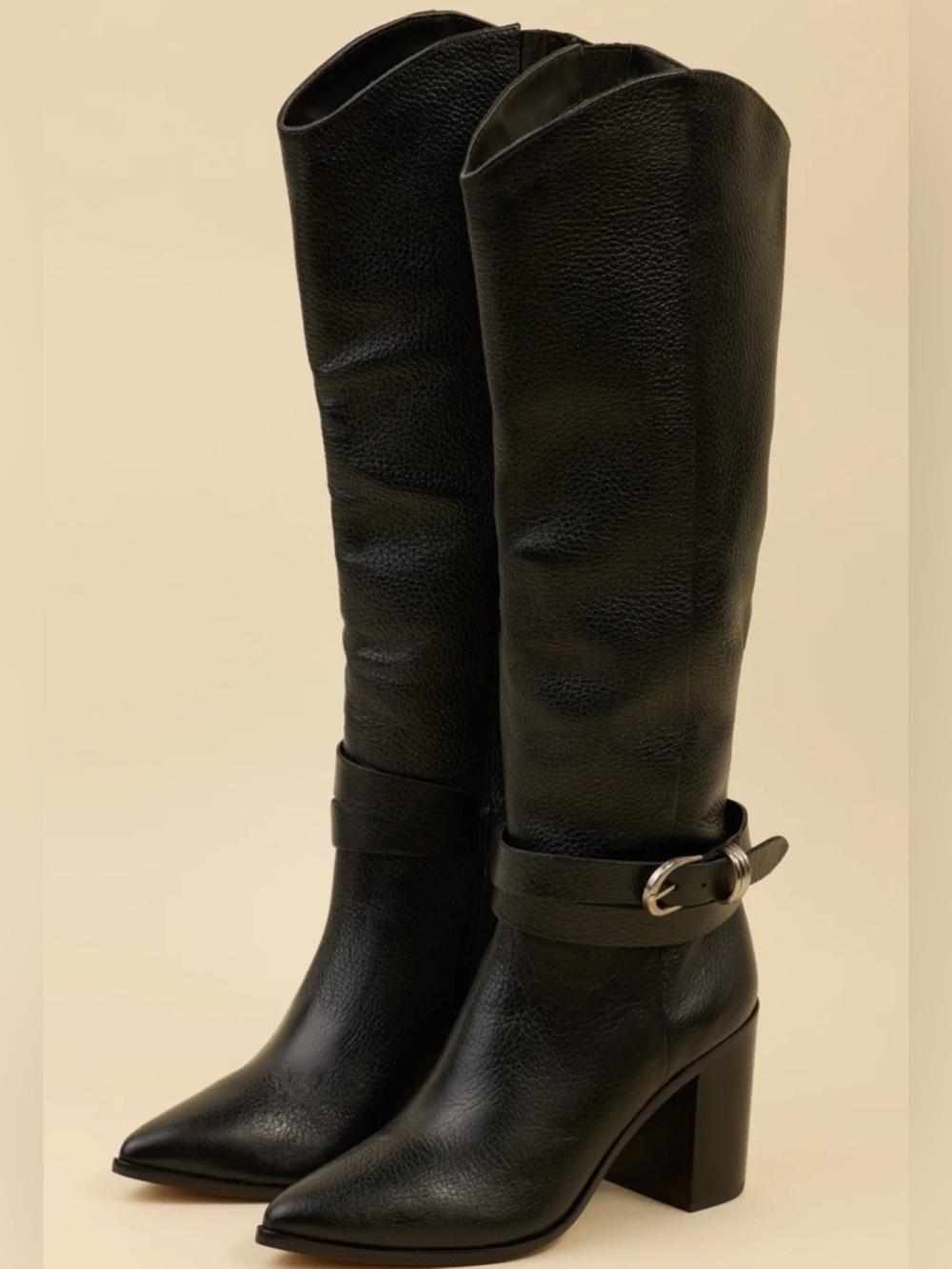 Tyrone Boots- Black Leather by Dolce Vita. New .It doesn't have the original box